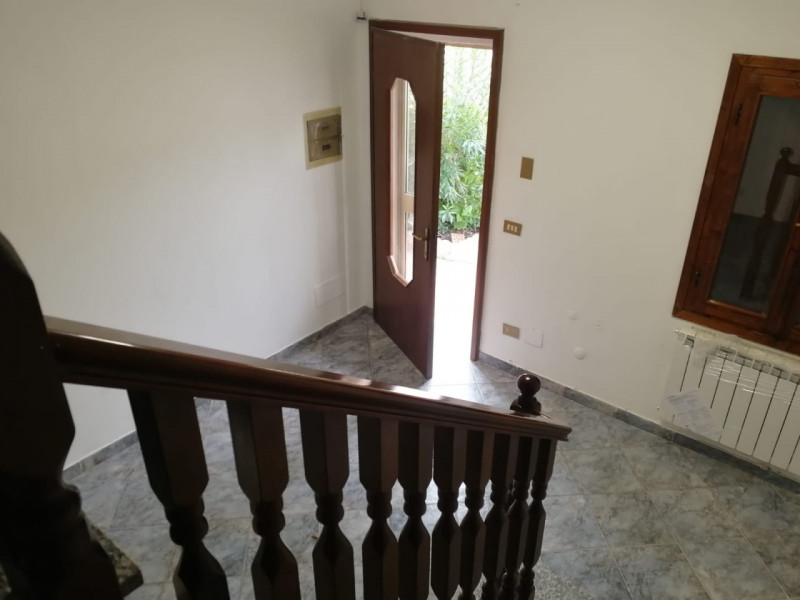 Immagine 7 di Casa bifamiliare in affitto  a Rovigo