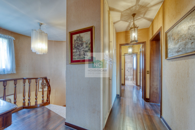 Immagine 18 di Villa in vendita  in via via cappello a Noventa Padovana