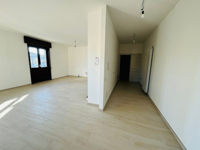 Immagine 5 di Appartamento in affitto  in VIA DE GASPERI a Isorella