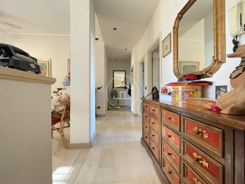 Immagine 2 di Appartamento in vendita  in via benedetto croce 93 a Pistoia