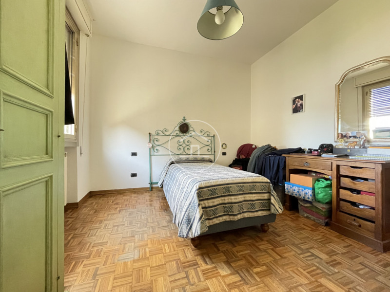 Immagine 27 di Appartamento in vendita  in via benedetto croce 93 a Pistoia