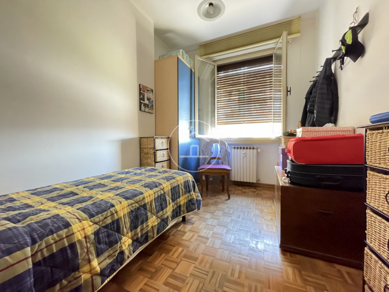 Immagine 30 di Appartamento in vendita  in via benedetto croce 93 a Pistoia