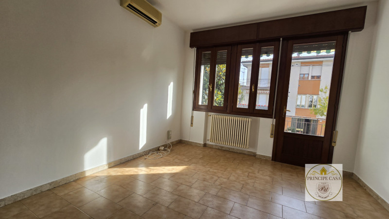 Immagine 2 di Casa bifamiliare in vendita  in via a. callegari a Este