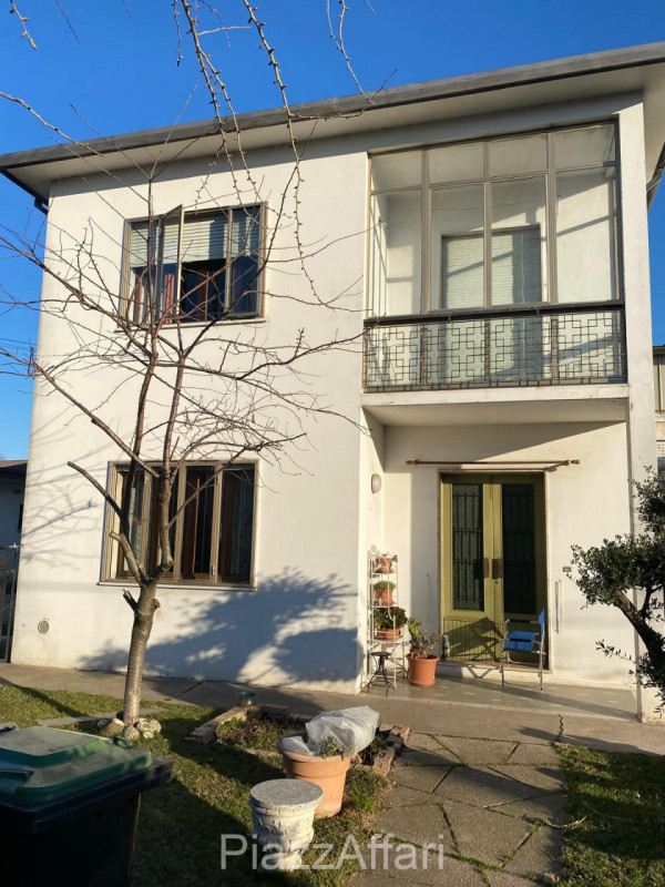 Immagine 7 di Capannone industriale in vendita  in Via Roma a Arzergrande