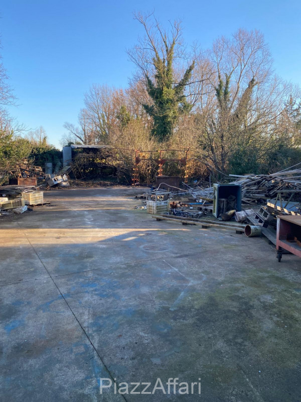 Immagine 14 di Capannone industriale in vendita  in Via Roma a Arzergrande