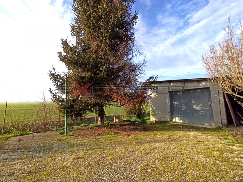 Immagine 10 di Casa indipendente in vendita  in Corso Risorgimento n. 160 Porto Viro a Adria