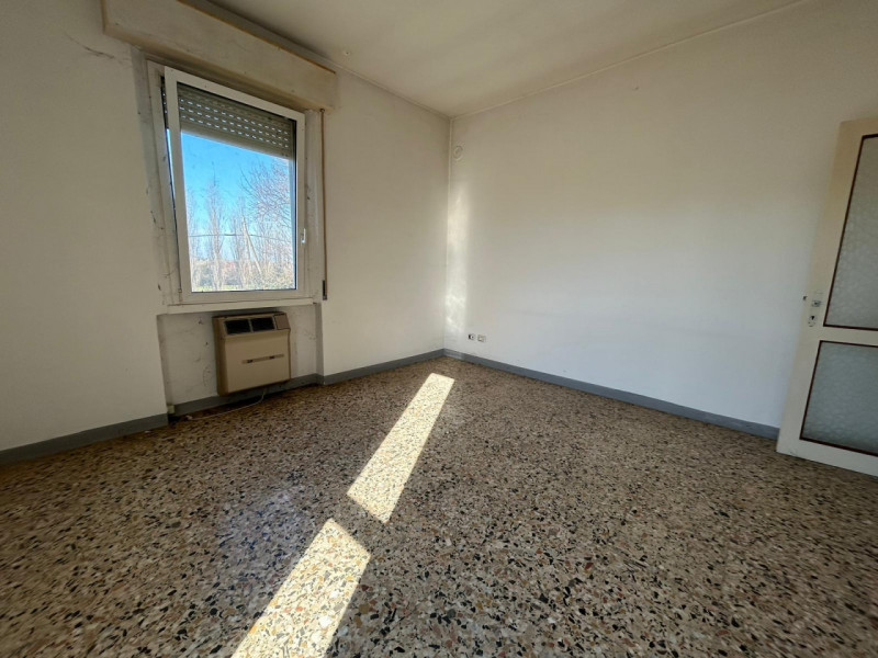 Immagine 3 di Casa indipendente in vendita  in Strada Provinciale 60 a Sorbolo Mezzani