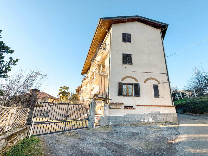 Immagine 4 di Appartamento in vendita  in Via orlandini 8 a Invorio