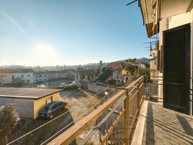 Immagine 5 di Appartamento in vendita  in Via orlandini 8 a Invorio