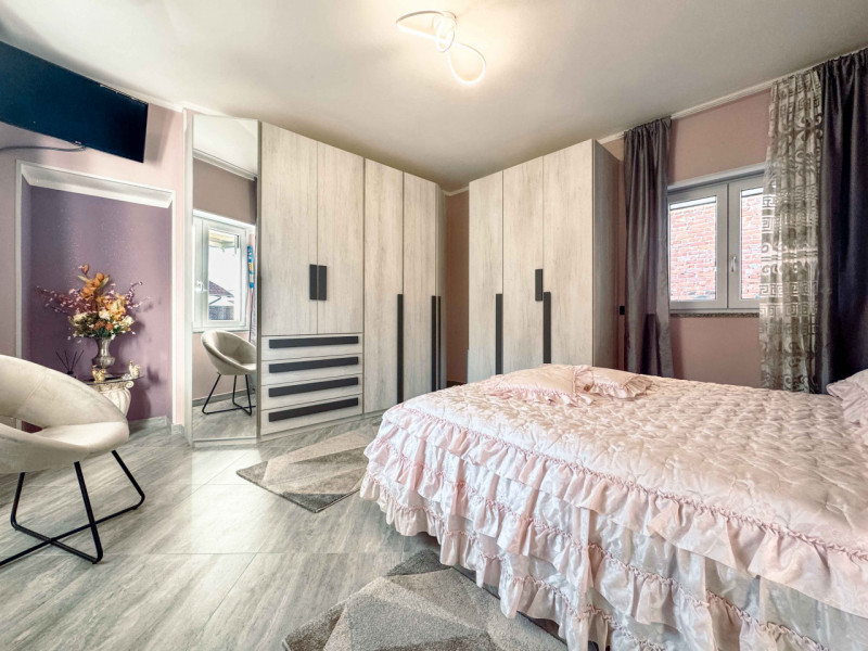 Immagine 9 di Casa indipendente in vendita  in via vittorio veneto n 6 a Cureggio