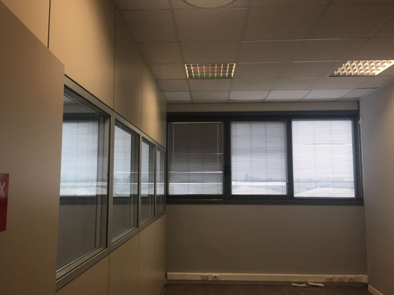 Immagine 2 di Ufficio in vendita  in Via Zamenhof, 22 a Vicenza