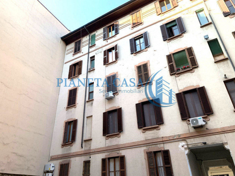 Immagine 8 di Appartamento in vendita  in Via Carlo Farini 71 Milano a Milano