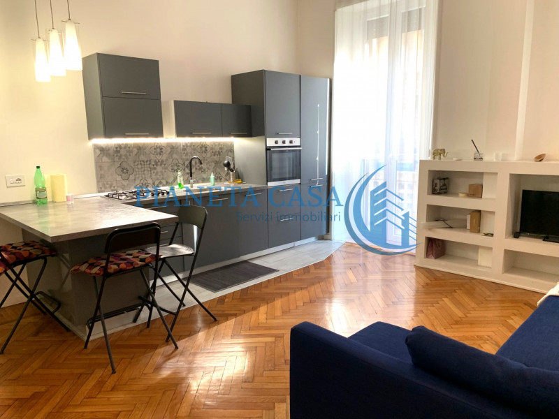 Immagine 12 di Appartamento in vendita  in Via Carlo Farini 71 Milano a Milano