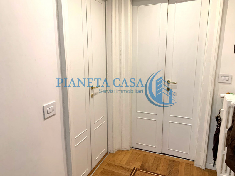 Immagine 18 di Appartamento in vendita  in Via Carlo Farini 71 Milano a Milano