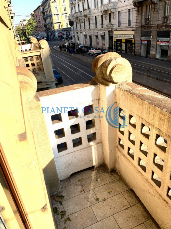 Immagine 32 di Appartamento in vendita  in Via Carlo Farini 71 Milano a Milano