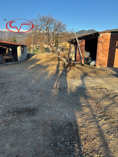 Immagine 10 di Casa indipendente in vendita  a Loro Ciuffenna