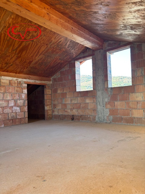 Immagine 19 di Casa indipendente in vendita  a Loro Ciuffenna