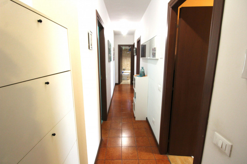 Immagine 15 di Appartamento in vendita  in Largo Salvatore Zappalà a Roma