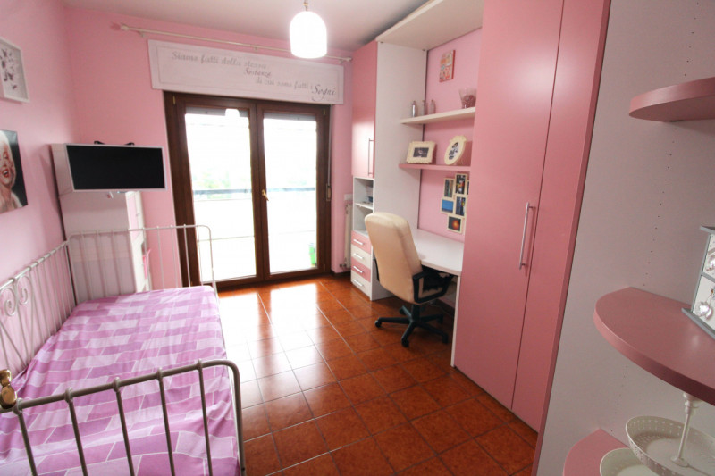 Immagine 21 di Appartamento in vendita  in Largo Salvatore Zappalà a Roma