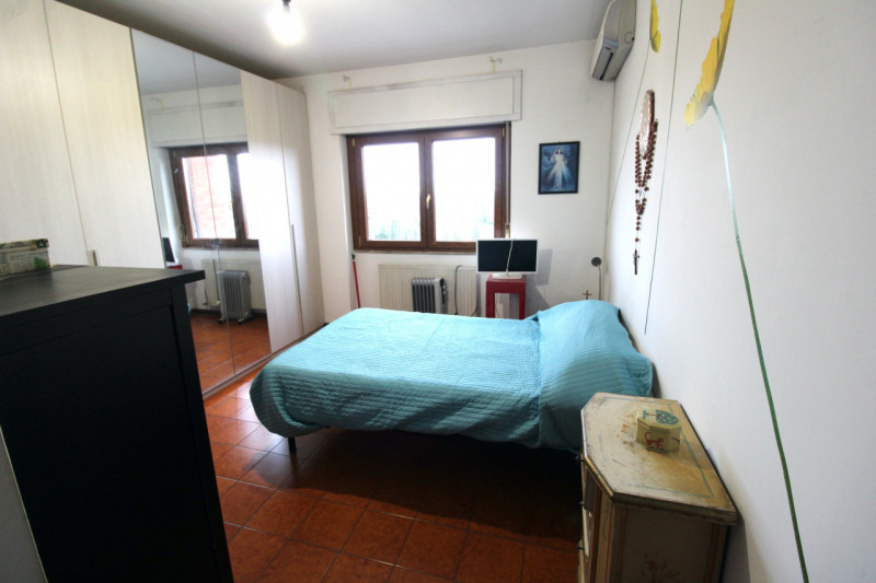 Immagine 22 di Appartamento in vendita  in Largo Salvatore Zappalà a Roma