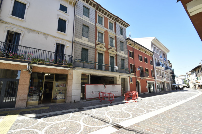 Immagine 2 di Appartamento in vendita  in Corso Mazzini 37 a Bussolengo