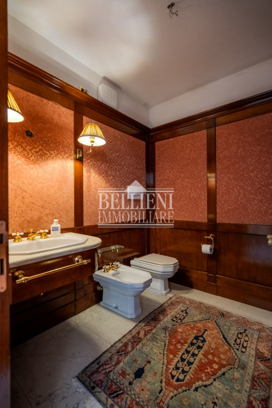 Immagine 13 di Villa in vendita  in Strada della Parolina a Vicenza