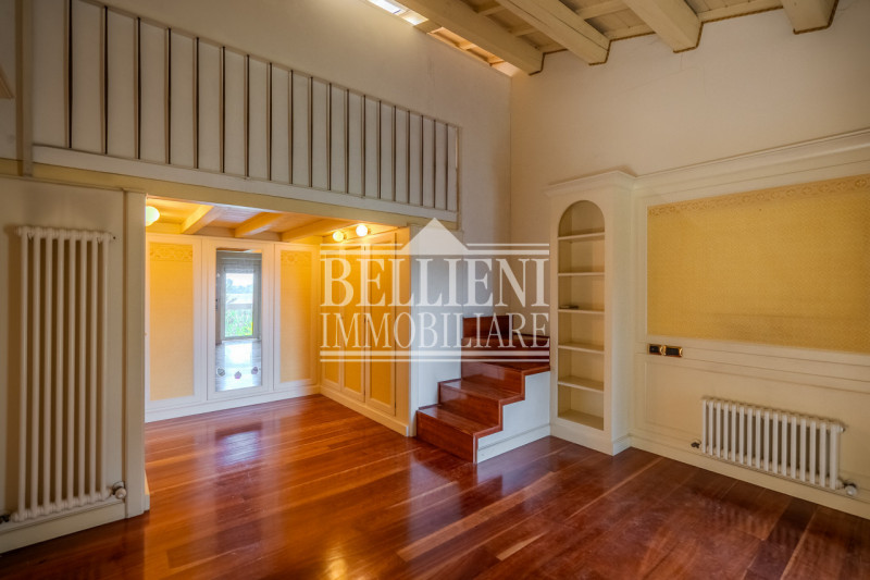 Immagine 23 di Villa in vendita  in Strada della Parolina a Vicenza