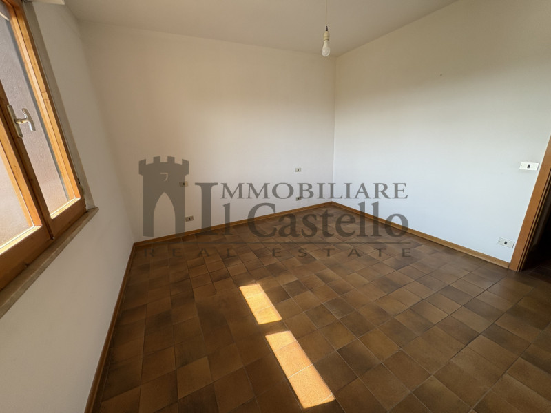 Immagine 2 di Appartamento in vendita  in camucia a Cortona