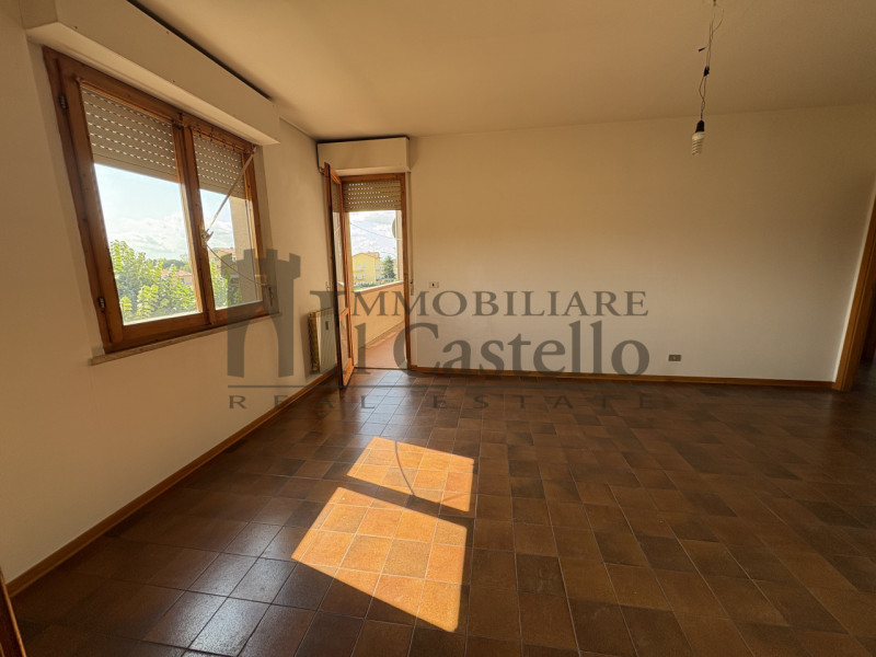 Immagine 10 di Appartamento in vendita  in camucia a Cortona