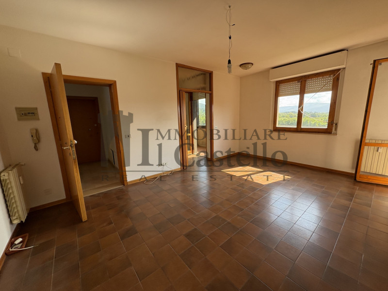 Immagine 11 di Appartamento in vendita  in camucia a Cortona