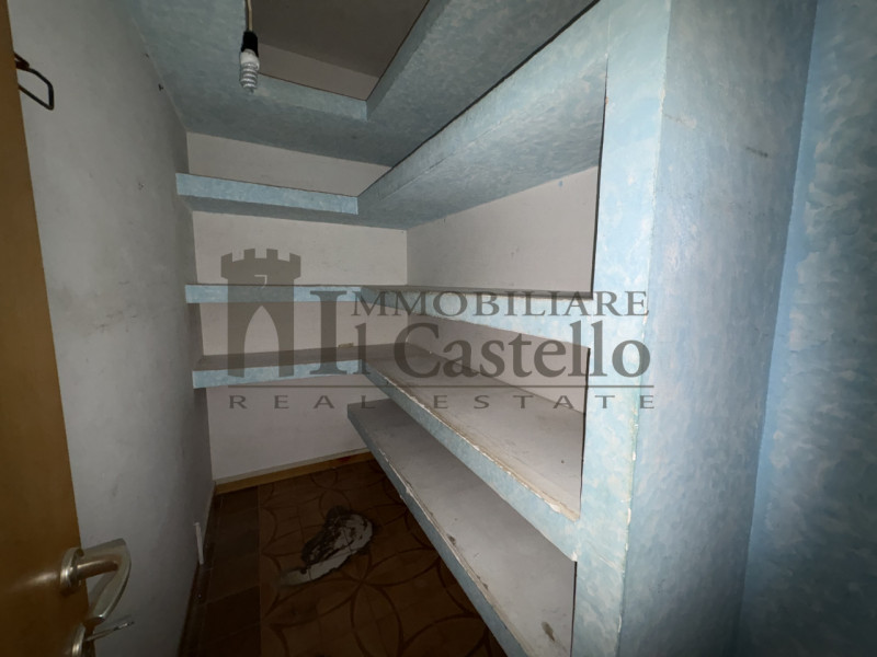 Immagine 16 di Appartamento in vendita  in camucia a Cortona