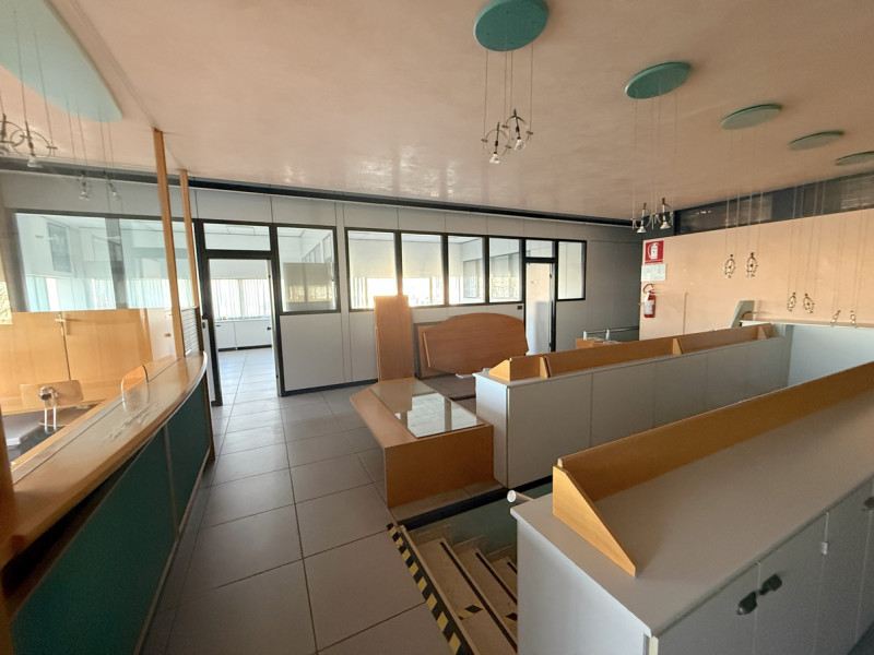 Immagine 5 di Ufficio in affitto  in Via Della Madonnina a Montebelluna