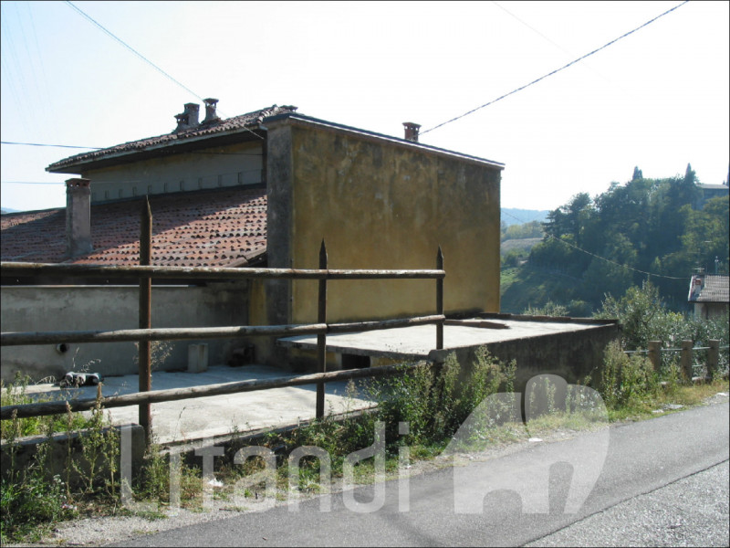 Immagine 20 di Rustico / casale in vendita  a Rivoli Veronese