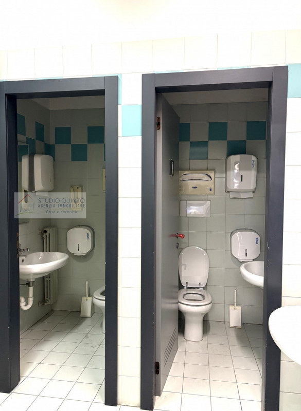 Immagine 13 di Negozio in affitto  a Quinto Di Treviso