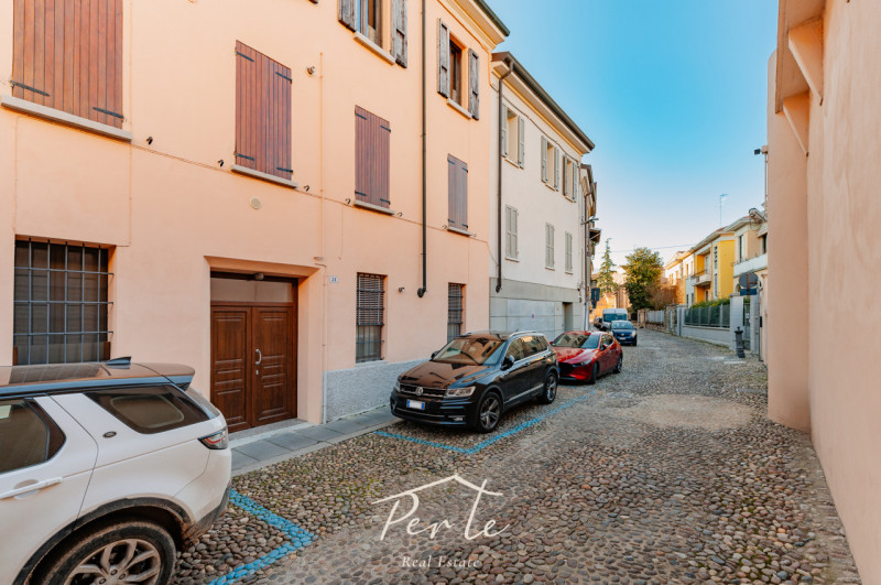 Immagine 13 di Appartamento in vendita  in via grioli 34 a Mantova