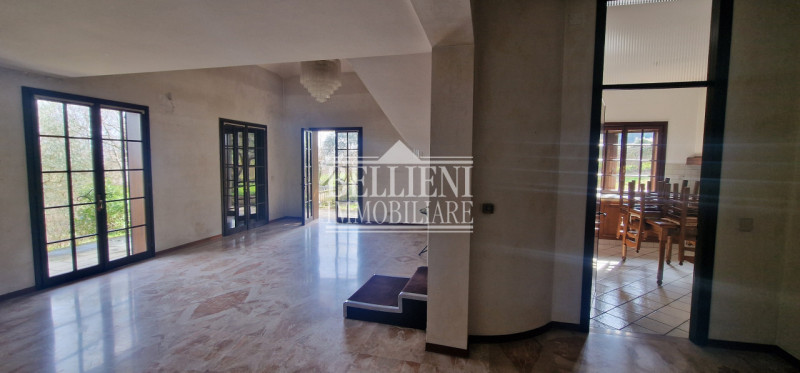 Immagine 4 di Villa in vendita  in via bugano a Longare