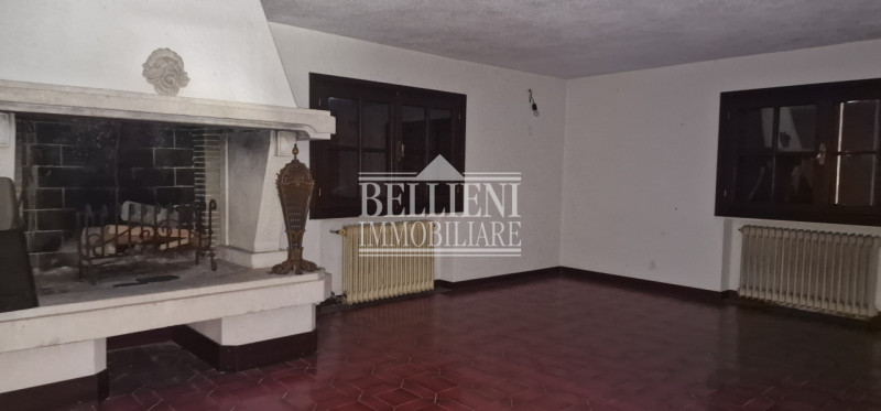 Immagine 17 di Villa in vendita  in via bugano a Longare