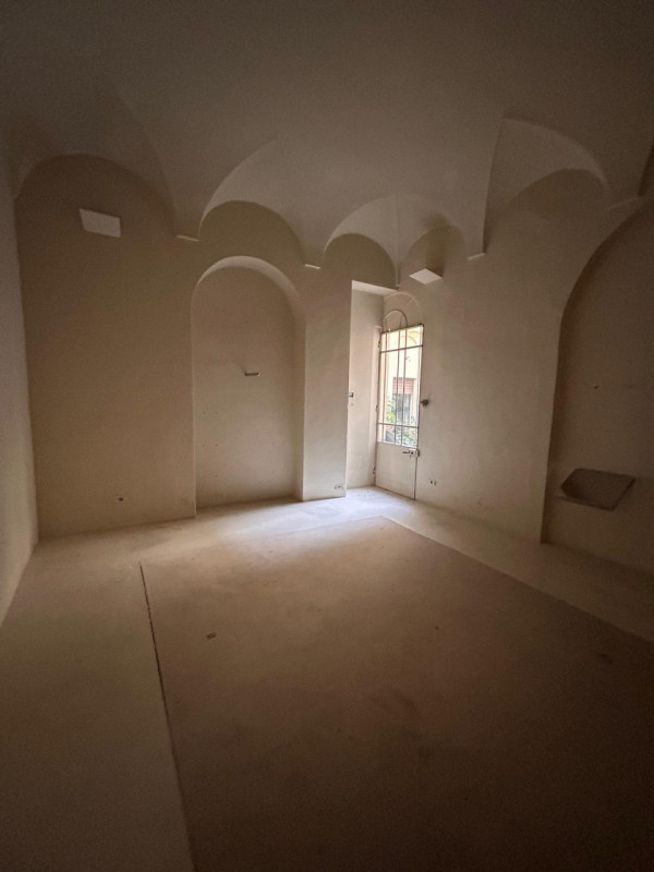 Immagine 8 di Negozio in vendita  in Borgo Giacomo Tommasini, 8 a Parma