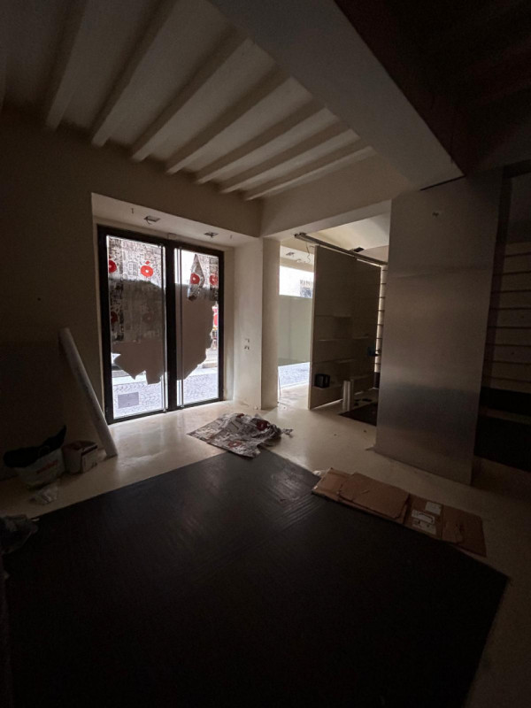 Immagine 11 di Negozio in vendita  in Borgo Giacomo Tommasini, 8 a Parma