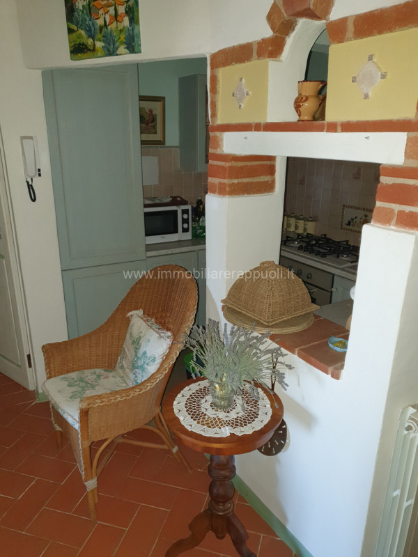 Immagine 10 di Casa indipendente in vendita  a Sinalunga