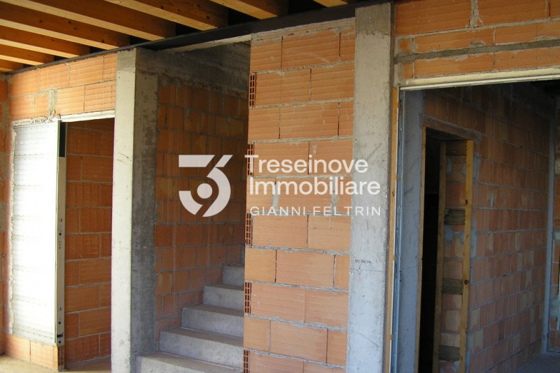 Immagine 11 di Casa bifamiliare in vendita  in Via Filippo Turati a Paese