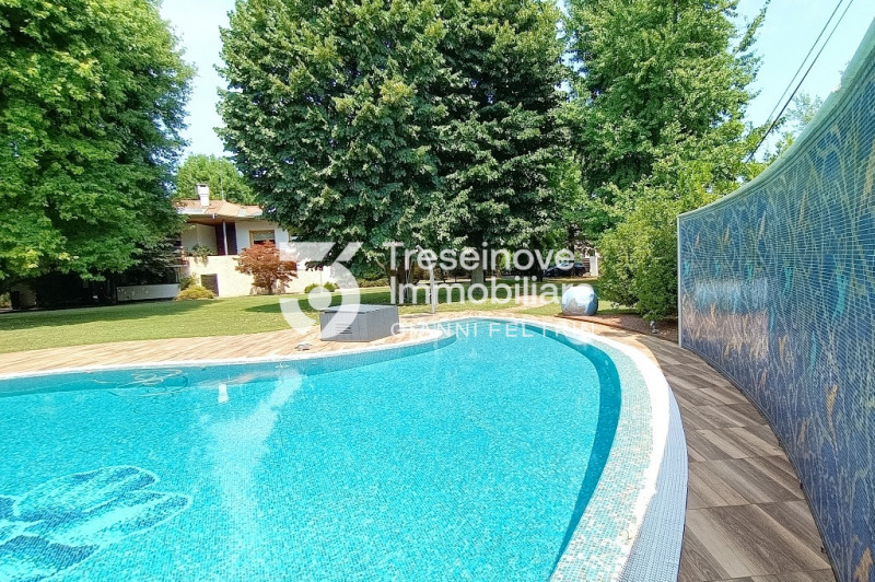 Immagine 6 di Villa in vendita  in Via Roma a Ponzano Veneto