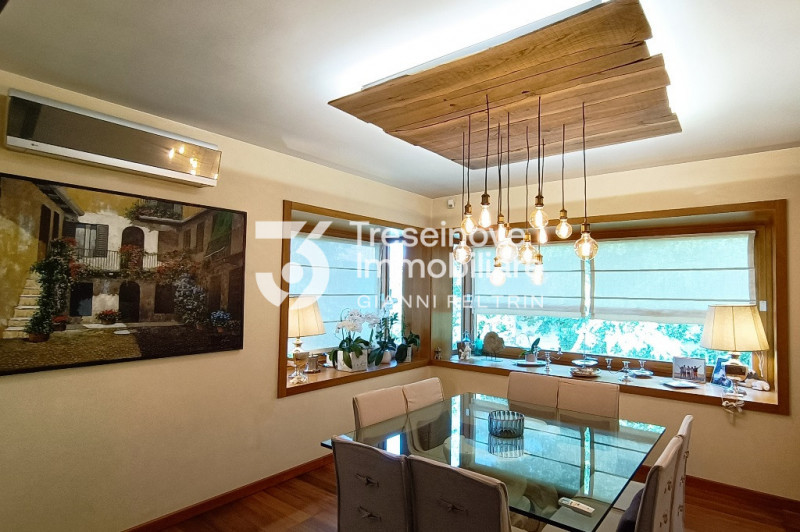 Immagine 18 di Villa in vendita  in Via Roma a Ponzano Veneto