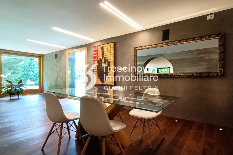 Immagine 45 di Villa in vendita  in Via Roma a Ponzano Veneto