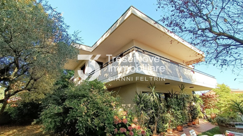 Immagine 2 di Casa indipendente in vendita  in Via Boiago a Quinto Di Treviso