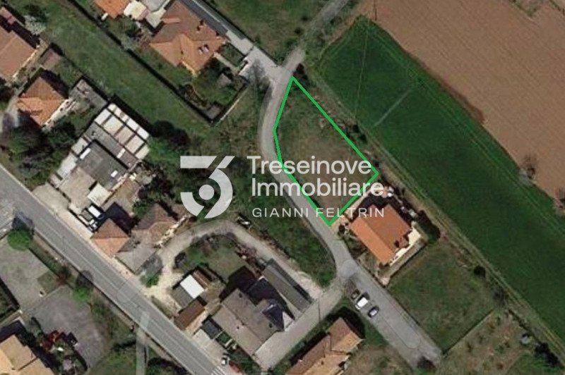 Immagine 1 di Terreno in vendita  in Via Carso a Trevignano