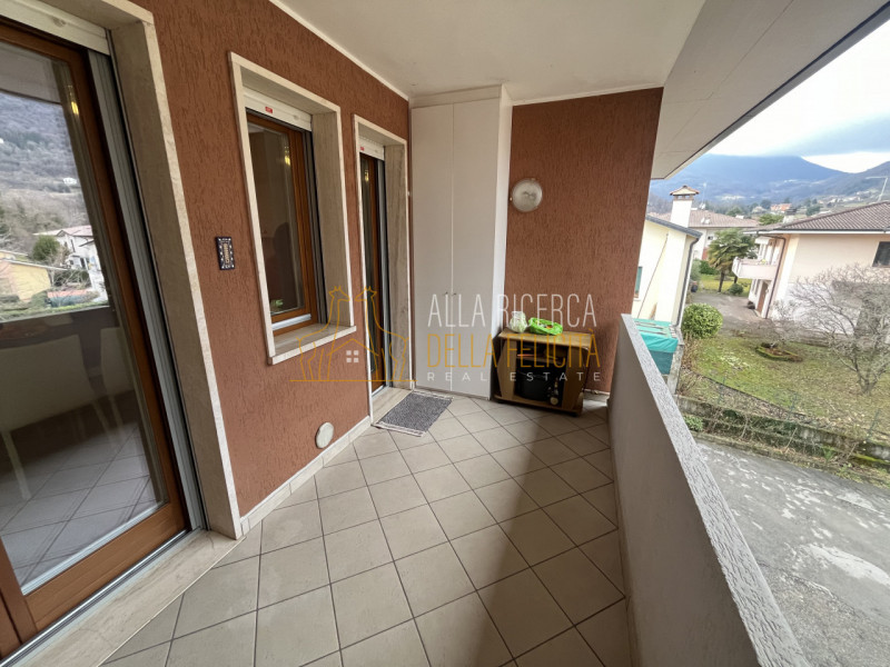 Immagine 10 di Appartamento in vendita  in Via Cristoforo Colombo 110 a Schio