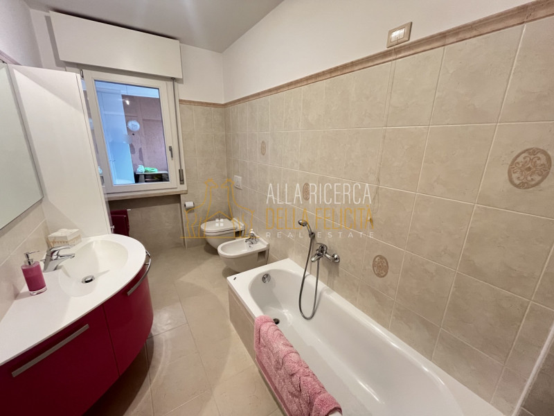 Immagine 13 di Appartamento in vendita  in Via Cristoforo Colombo 110 a Schio