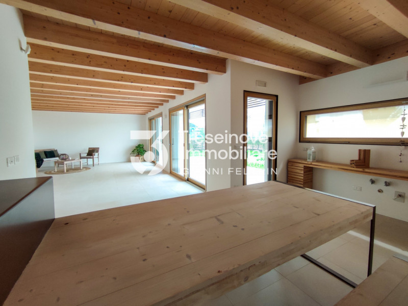 Immagine 1 di Casa bifamiliare in vendita  in Via Pirandello a Carbonera