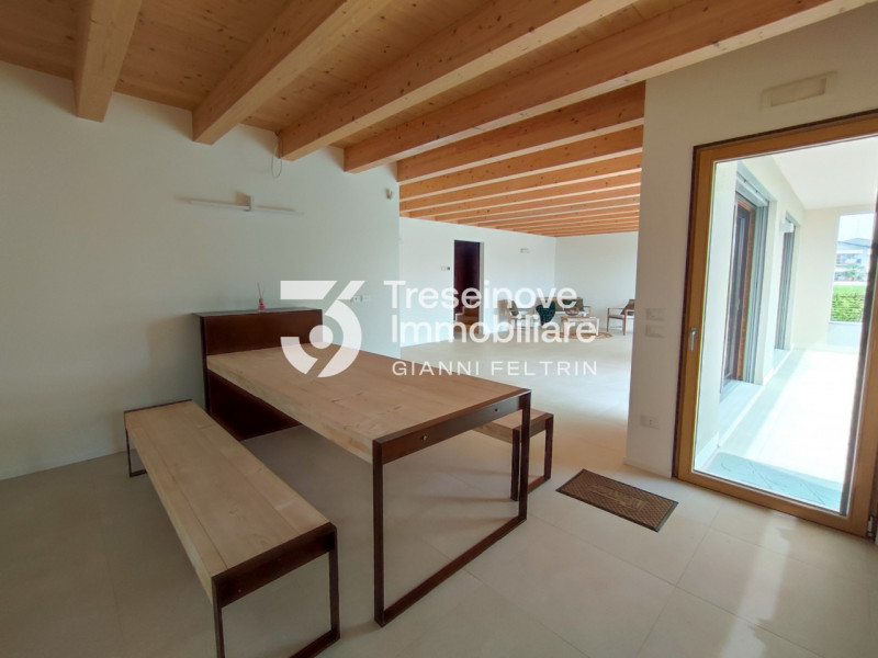 Immagine 5 di Casa bifamiliare in vendita  in Via Pirandello a Carbonera